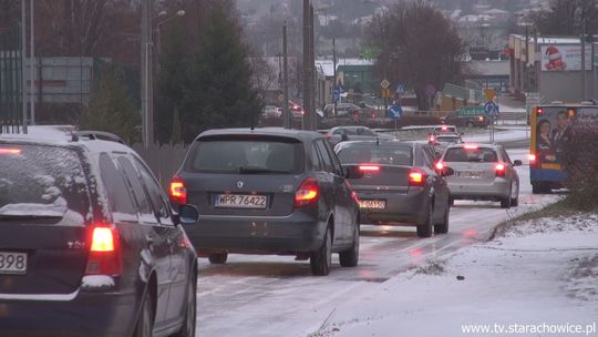 Bardzo ślisko na starachowickich drogach