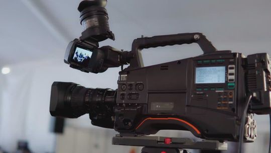 Brak postępów w sprawie mediów lokalnych w Polsce – czy sytuacja wkrótce się zmieni?