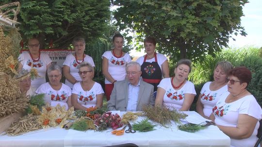 „Brzezianeczki” dbają o przetrwanie świętokrzyskiego folkloru