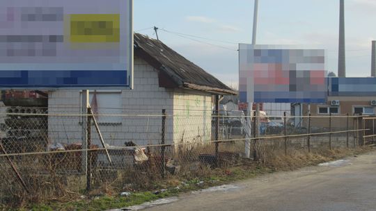 Czy starachowiczanie przestrzegają uchwały reklamowej?