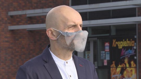 Dyrektor Krzysztof Szczygieł kocha paralotniarstwo