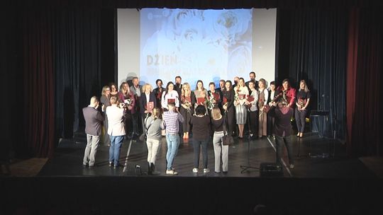 Dzień Edukacji Narodowej w Starachowicach. Pedagodzy zostali docenieni w postaci nagród