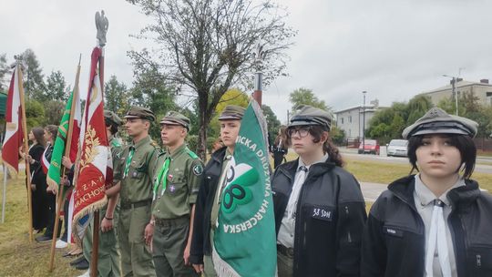 Dzień Sybiraka i 87 rocznica napaści ZSRR na Polskę. Starachowiczanie uczcili pamięć