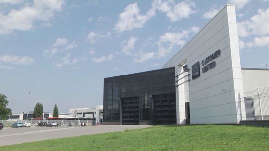 Firma autobusowa ze Starachowic będzie zwiększać produkcję