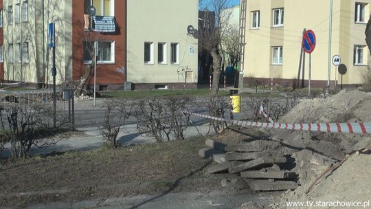 Firma prowadząca prace na ulicy Majówka musi usunąć nierówności, które zostawiła