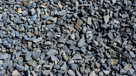 Fundamenty sukcesu: Dlaczego jakość kruszywa decyduje o trwałości Twojej inwestycji?