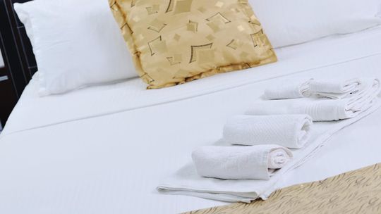 Gramatura prześcieradła hotelowego ? co oznacza i jaką wybrać dla maksymalnej trwałości?
