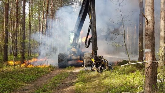 Harvester w płomieniach