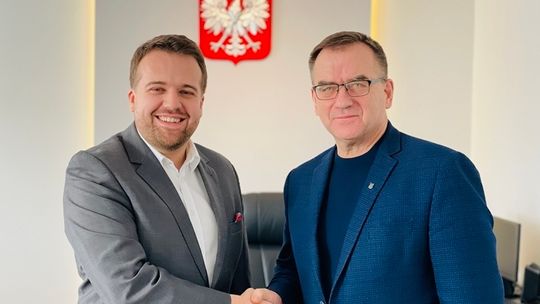 Janusz Koza nowym pracownikiem starachowickiego urzędu