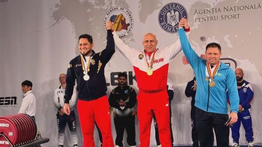 Jarosław Olech po raz 20-ty zdobył złoty medal w trójboju siłowym