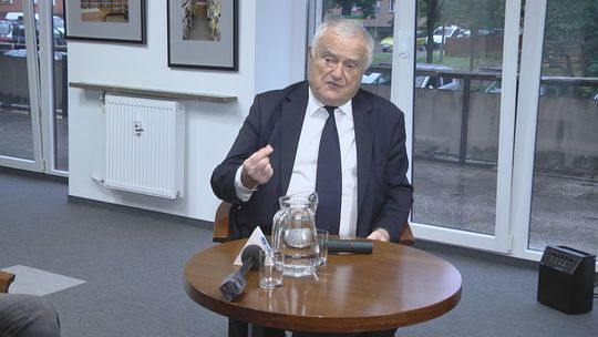 Jerzy Jaskiernia z kampanią wyborczą w Starachowicach