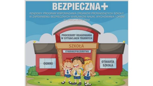 Książkowe nowości i projekt „Bezpieczna +” w starachowickich szkołach średnich
