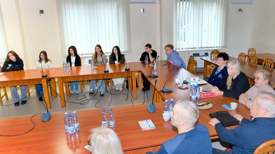Łączymy pokolenia, szkolimy wolontariuszy