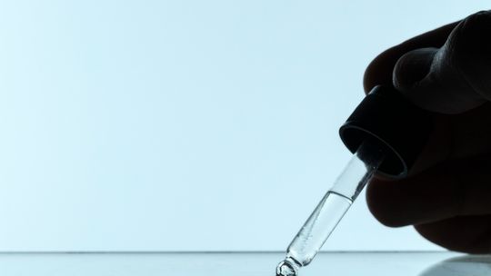 Magnez w płynie – dlaczego jest lepiej przyswajalny niż tabletki?