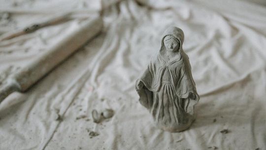 Matka Boska Fatimska – ciekawostki na temat wyjątkowego wizerunku Maryi