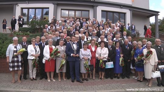 Miasto uhonorowało małżonków z 50 - letnim stażem