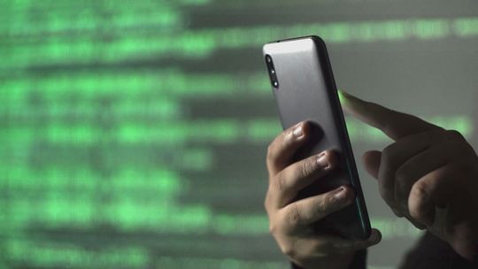 Mieszkaniec Starachowic stracił 43 tys. zł przez oszustów