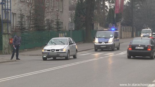 Młody kierowca potrącił kobietę na Radomskiej