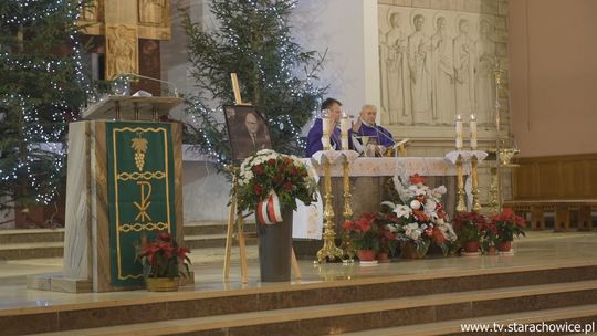 Modlitwa w kościele świętej Trójcy za Pawła Adamowicza