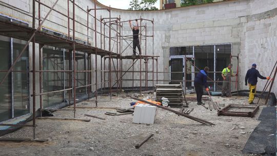 Na Os. Żeromskiego w Starachowicach powstaje Centrum Opiekuńczo Mieszkalne