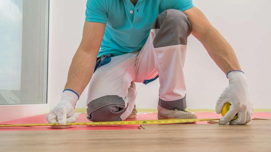 Najczęściej spotykane wymiary paneli podłogowych