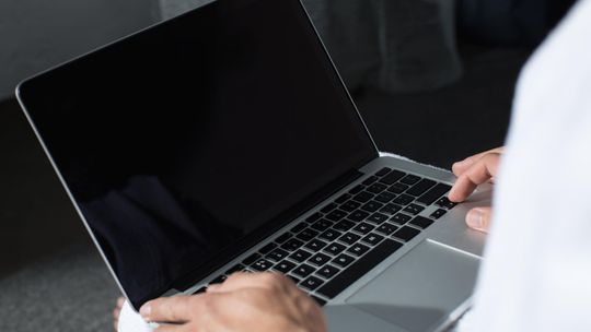 Najczęstsze usterki występujące w laptopach 