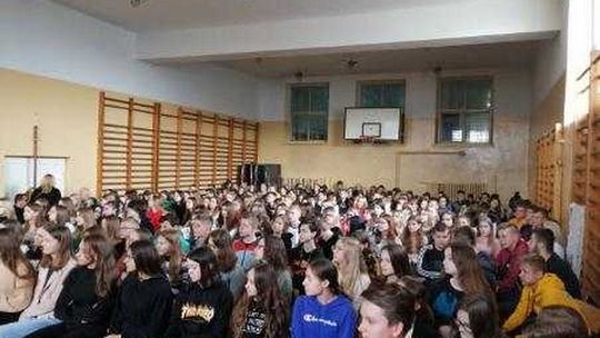 O podatkach i hazardzie wśród młodzieży