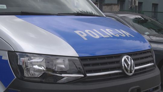 Odpowie za znieważenie policjantów