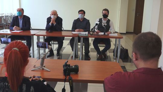 Oponenci prezydenta chcą referendum w sprawie rozwiązania rady miejskiej