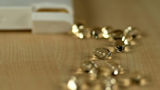 Osteomalacja a osteoporoza – różnice, objawy i leczenie