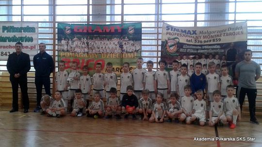 Piłkarska Akademia Skarżysko najlepsza w turnieju o puchar wójta