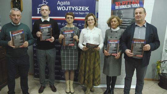 PiS kieruje 10 pytań do szefa Platformy Obywatelskiej