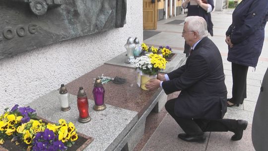 PiS pamiętało o 101 urodzinach św. Jana Pawła II