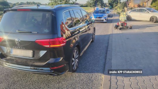 Pojazd zderzył się z trójkołowcem. Nie żyje kierowca skutera