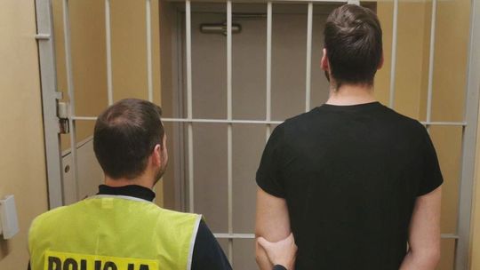 Policja zatrzymała 24-letniego włamywacza