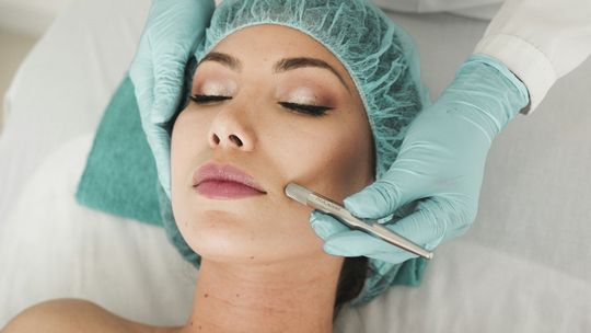 Pomysły na biznes w branży beauty – co może sprawdzić się w Kielcach?