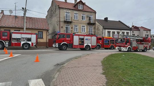 Pożar kamienicy przy ulicy Iłżeckiej