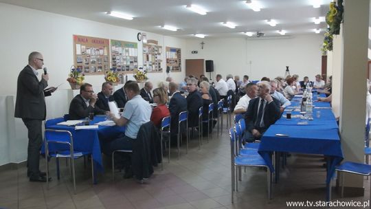 Radni Pawłowa zlikwidowali dwie szkoły