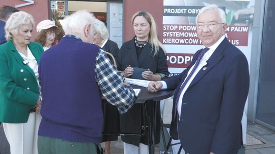 Rozwój Plus zbiera podpisy. Chcą Funduszu Wyrównywania Cen Paliw