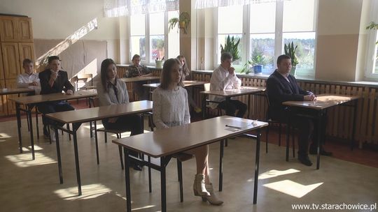 Ruszyły egzaminy gimnazjalne