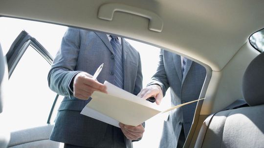 Sprzedaż auta bez aktualnego przeglądu technicznego - od A do Z