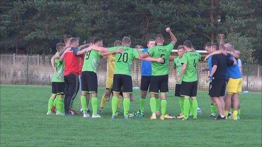 Star Starachowice liderem rozgrywek okręgówki