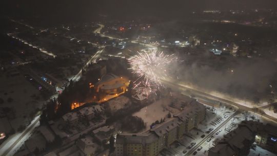 Starachowiczanie hucznie świętowali nadejście 2026 roku