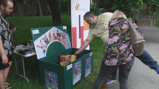 Starachowiczanie wsparli bezdomne psiaki   