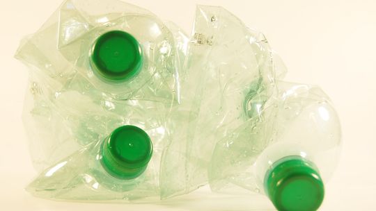 Surowce tworzyw sztucznych – do czego służą?