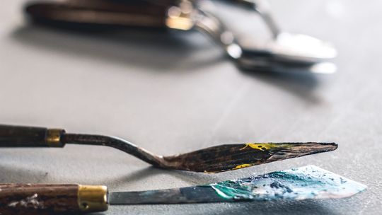 Szpachlowanie i gładzenie ścian - jak zrobić to dobrze?