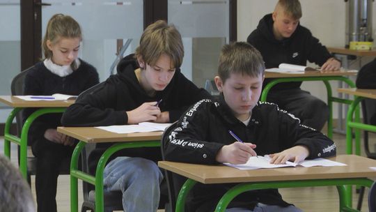 „Teen Win” czyli lingwistyczne zmagania uczniów starachowickich szkół podstawowych