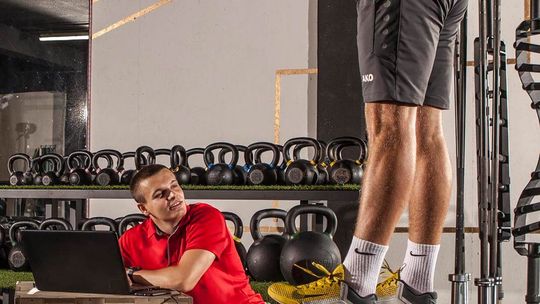 Trening personalny Kielce – Jak wybrać najlepszego trenera i osiągnąć swoje cele