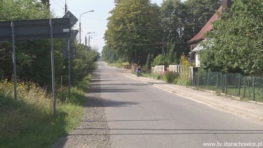 Trwa dokończenie kanalizacji ulicy Szkolnej w Parszowie