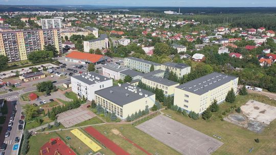 W SP nr 11 nauczyciele będą mówić do uczniów także po angielsku